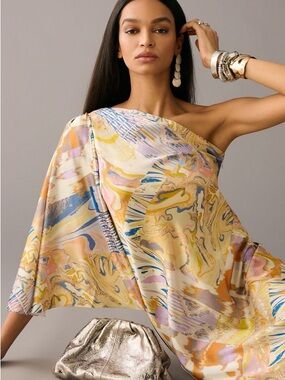 Marble-Print One-Shoulder Dress in Pastel Yellow